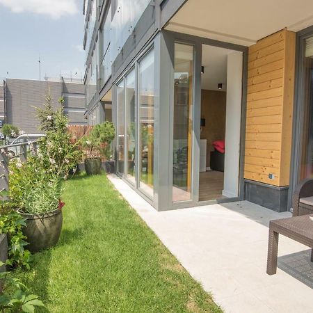 Galaxy Garden Apartment Cracow- Shopping Mall 1Min, Underground Parking, Family Friendly, City Center Krasków Exterior foto