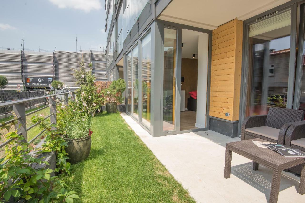 Galaxy Garden Apartment Cracow- Shopping Mall 1Min, Underground Parking, Family Friendly, City Center Krasków Exterior foto