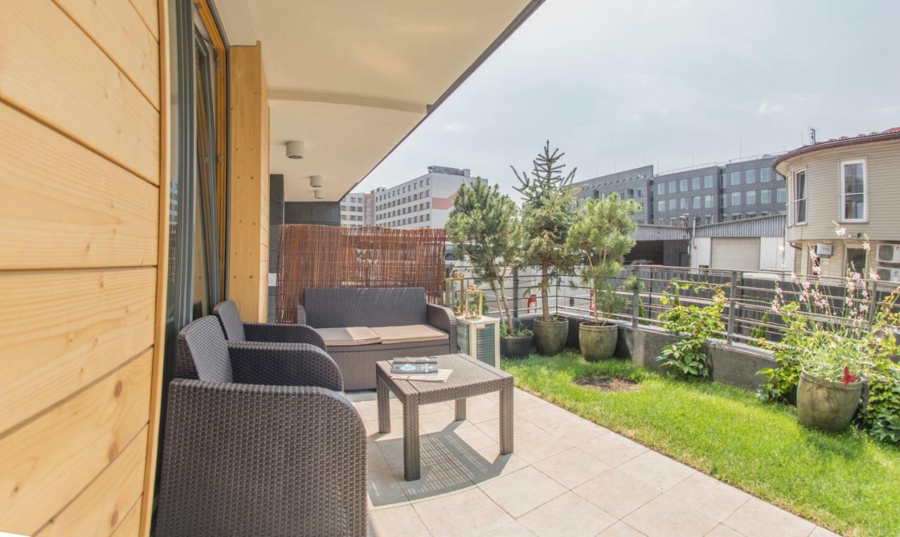 Galaxy Garden Apartment Cracow- Shopping Mall 1Min, Underground Parking, Family Friendly, City Center Krasków Exterior foto